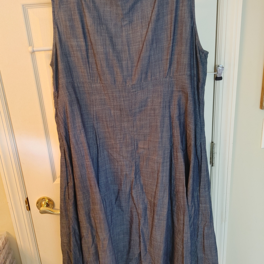 Blue Sleeveless Dress - Picture 2 of 7